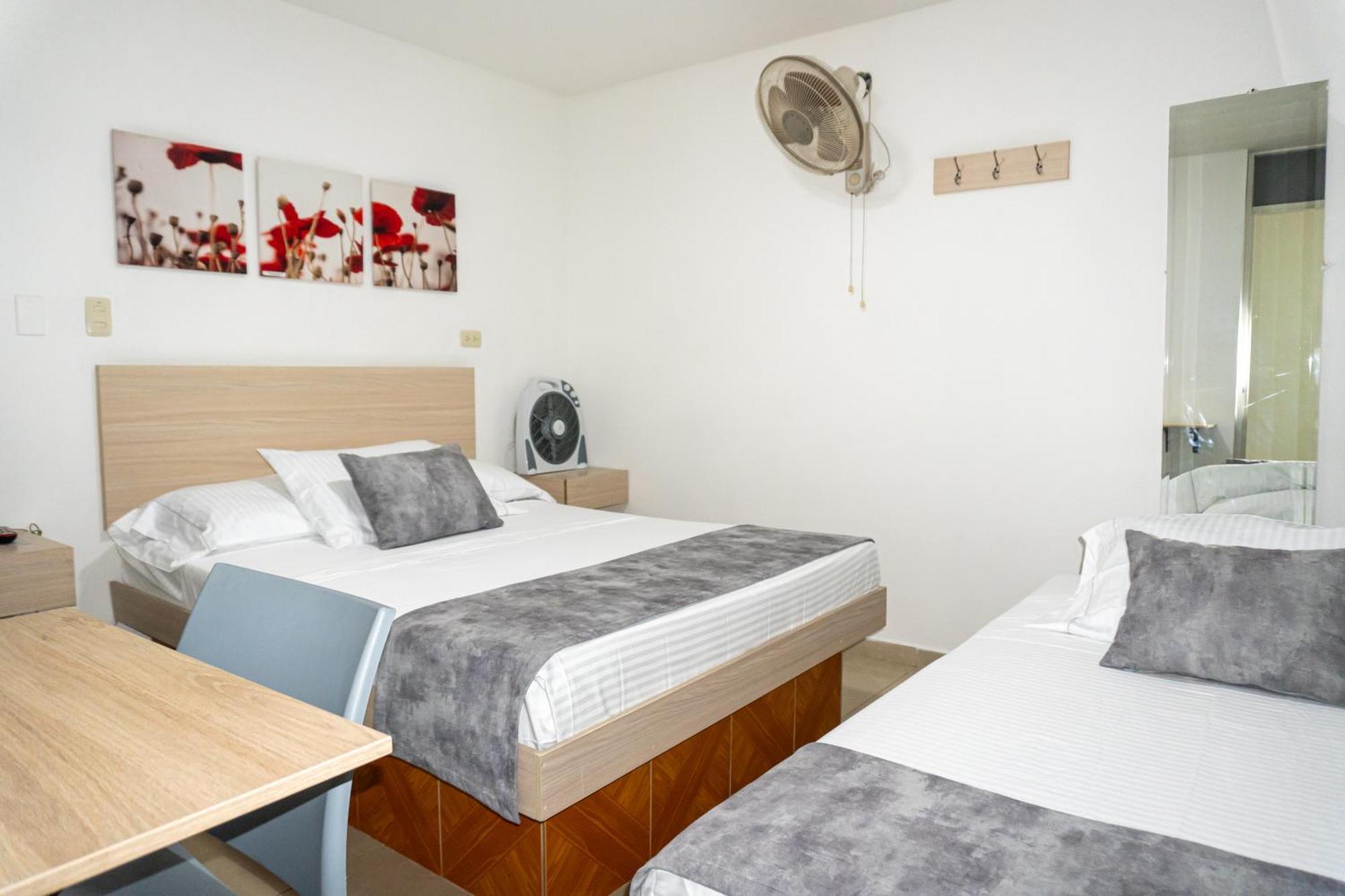 Hotel Alcaravan Medellin Itagüí Zewnętrze zdjęcie